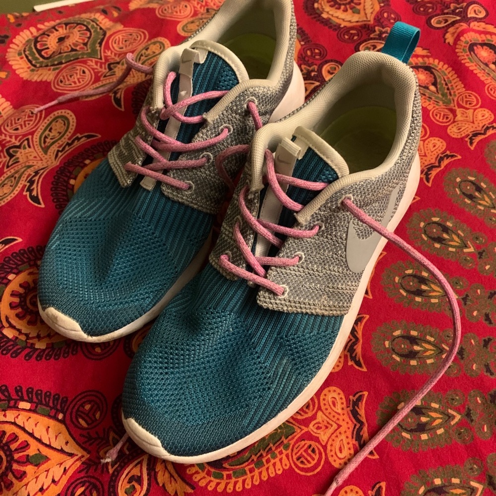 Nike Roshe Blue and Gray